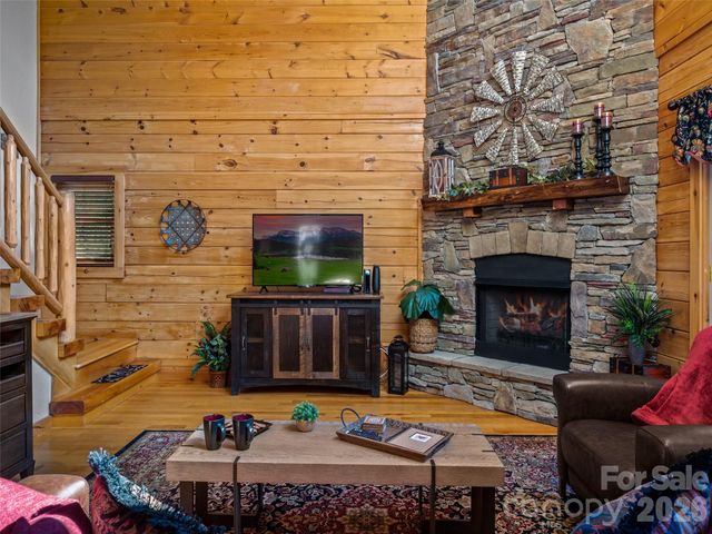 242 Panoramic Loop, Maggie Valley, NC 28751