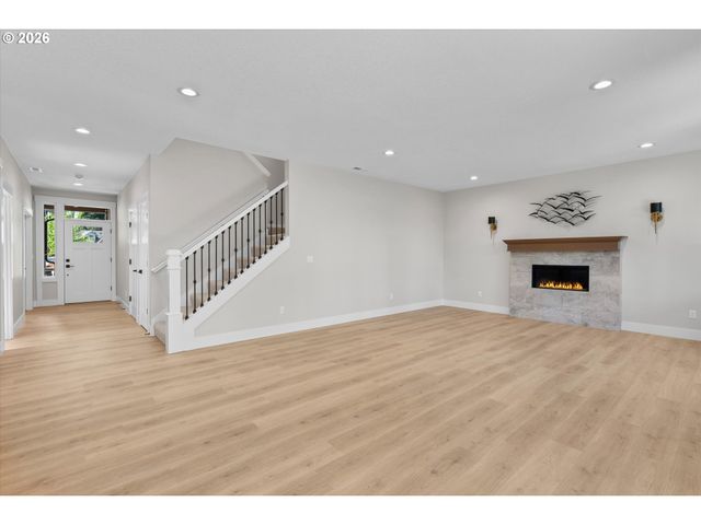 19127 Sw ELLERSON St, Beaverton, OR 97078