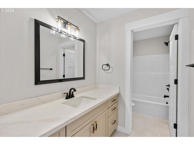 19127 Sw ELLERSON St, Beaverton, OR 97078