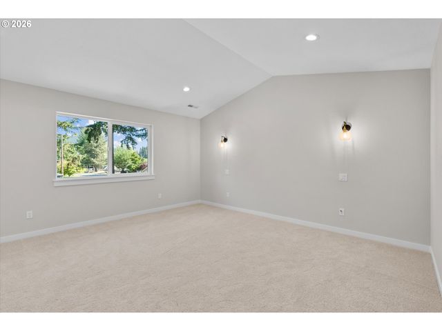 19127 Sw ELLERSON St, Beaverton, OR 97078