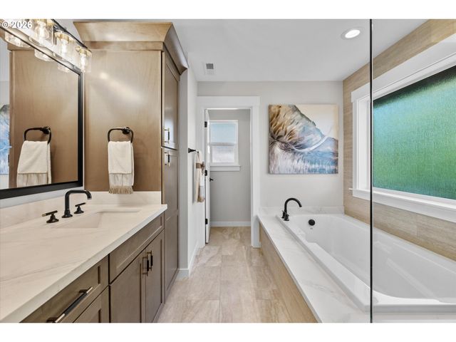 19127 Sw ELLERSON St, Beaverton, OR 97078