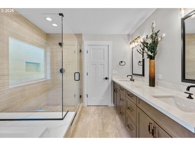 19127 Sw ELLERSON St, Beaverton, OR 97078