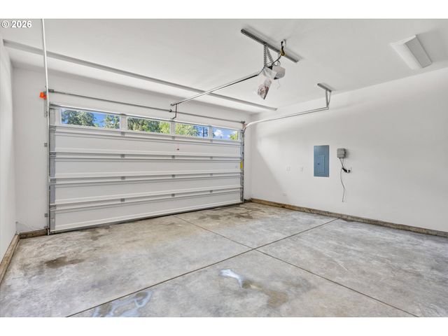 19127 Sw ELLERSON St, Beaverton, OR 97078
