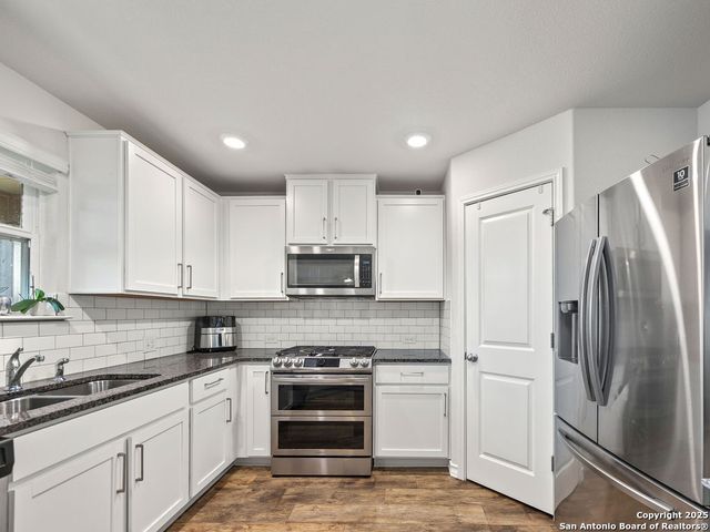 22146 Pivot Point, San Antonio, TX 78261