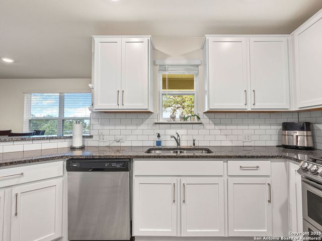 22146 Pivot Point, San Antonio, TX 78261