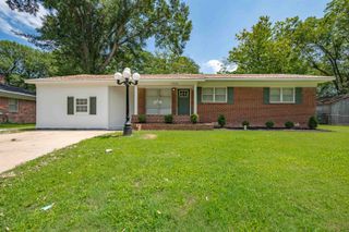 3920 HERMITAGE DR, Memphis, TN 38116