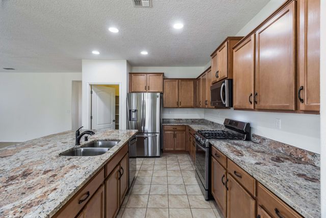 9312 Bear Lake Way NW, Albuquerque, NM 87120