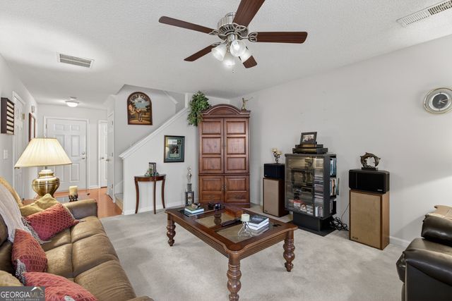 284 Cottonwood Creek Circle, Canton, GA 30114