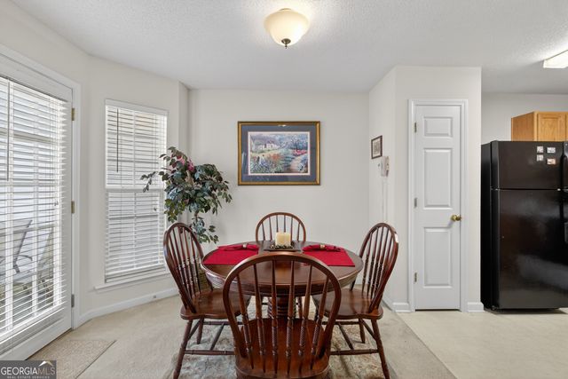 284 Cottonwood Creek Circle, Canton, GA 30114