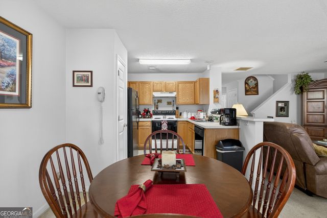 284 Cottonwood Creek Circle, Canton, GA 30114