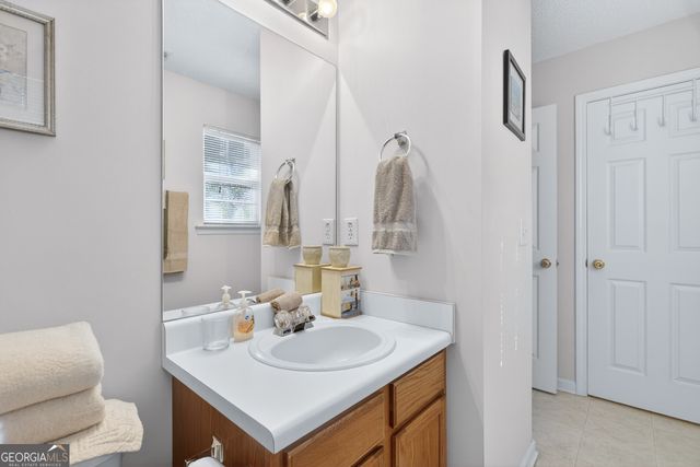 284 Cottonwood Creek Circle, Canton, GA 30114