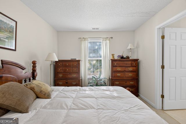 284 Cottonwood Creek Circle, Canton, GA 30114