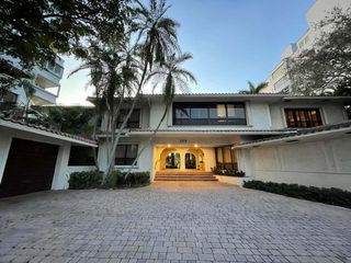 325 Sunset Drive A, Fort Lauderdale, FL 33301