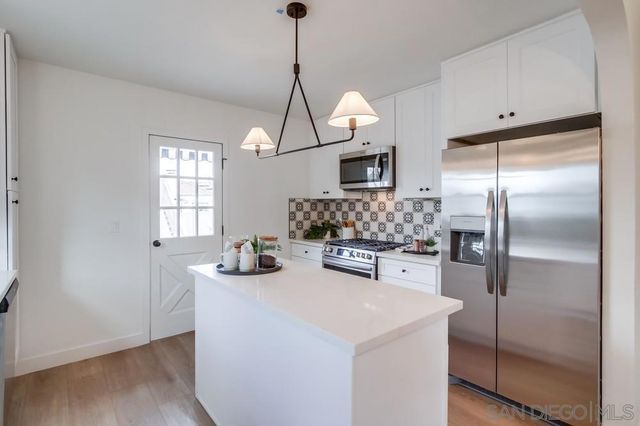 4418 Monroe Ave, San Diego, CA 92115