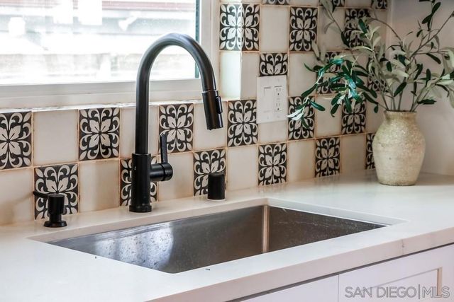 4418 Monroe Ave, San Diego, CA 92115