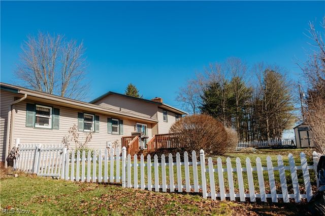 700 Denshire Drive NW, Canal Fulton, OH 44614