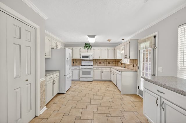 613 McGivney Ct, Smyrna, TN 37167