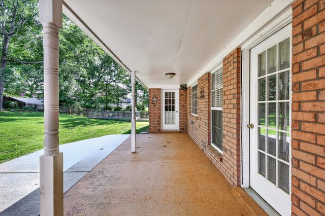 613 McGivney Ct, Smyrna, TN 37167