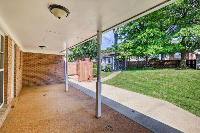 613 McGivney Ct, Smyrna, TN 37167