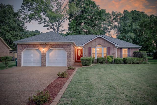 613 McGivney Ct, Smyrna, TN 37167