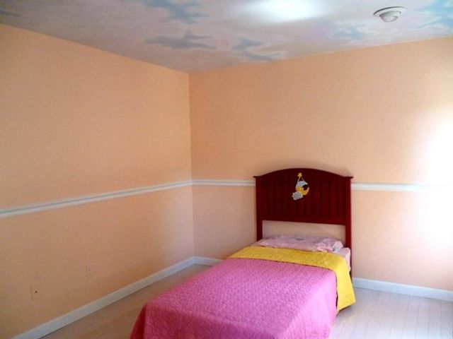 124 Hampton Rd -, Sharon, MA 02067