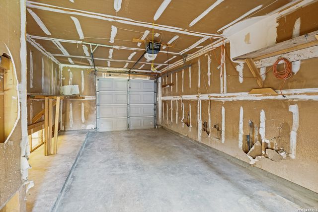 4243 Apple Tree, San Antonio, TX 78222