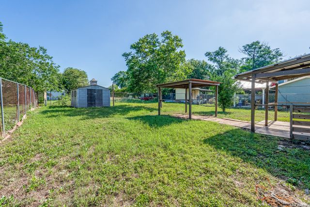 4243 Apple Tree, San Antonio, TX 78222