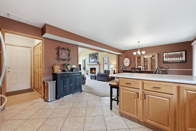 204 Hillside Place, Auburn, IN 46706