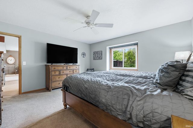 204 Hillside Place, Auburn, IN 46706