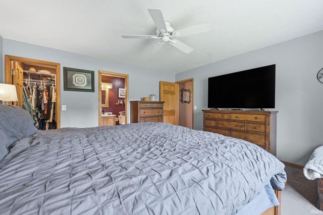 204 Hillside Place, Auburn, IN 46706