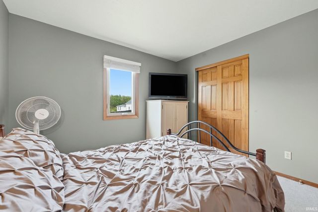 204 Hillside Place, Auburn, IN 46706