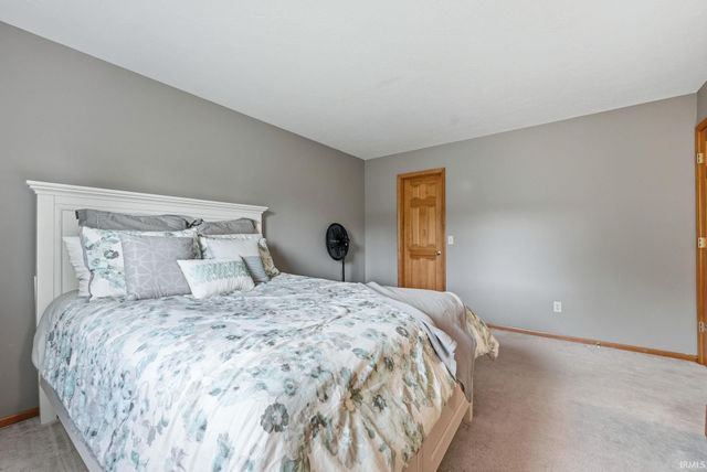 204 Hillside Place, Auburn, IN 46706