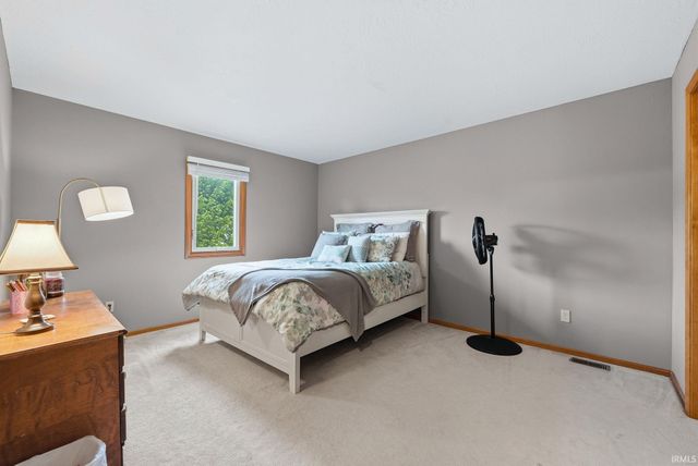 204 Hillside Place, Auburn, IN 46706