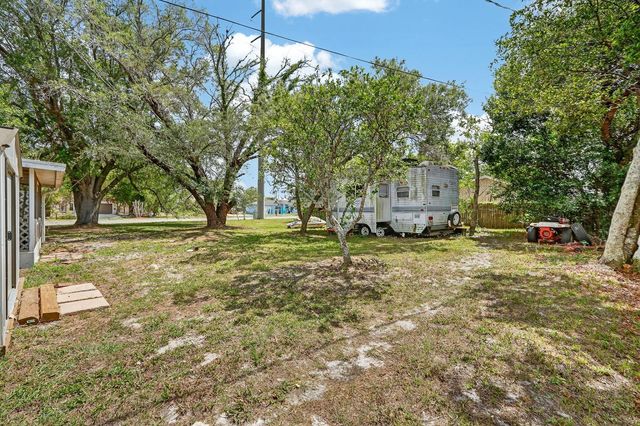 2979 CHILTON STREET, Deltona, FL 32738