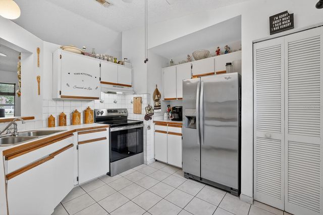 2979 CHILTON STREET, Deltona, FL 32738