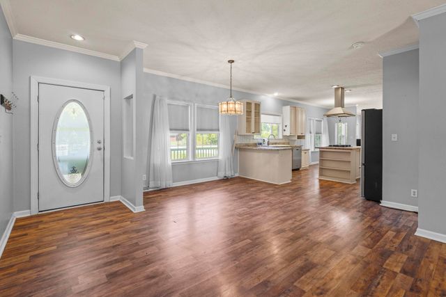 2616 Cochran St., Conway, SC 29526