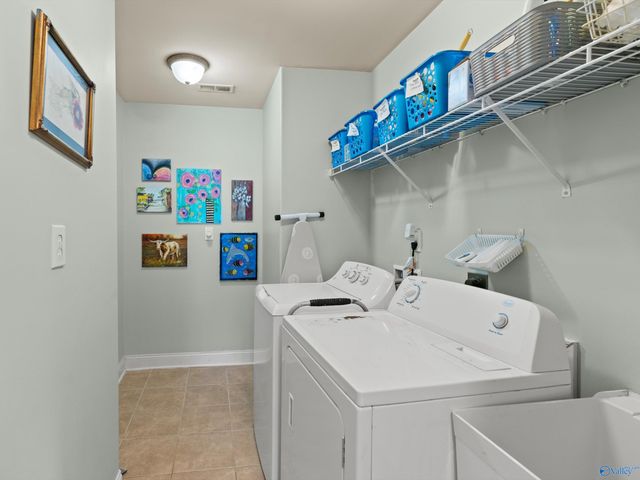 134 Kenton Lane, Madison, AL 35756