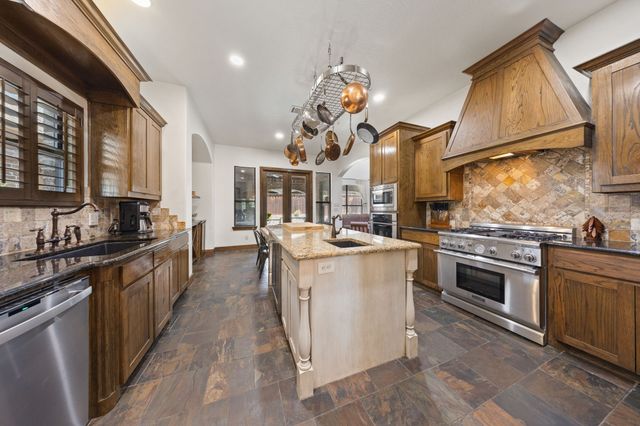 309 Matthew Avenue, Denton, TX 76210