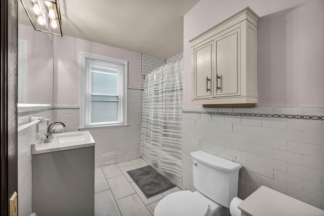 108 Ardmore Road, West Hartford, CT 06119