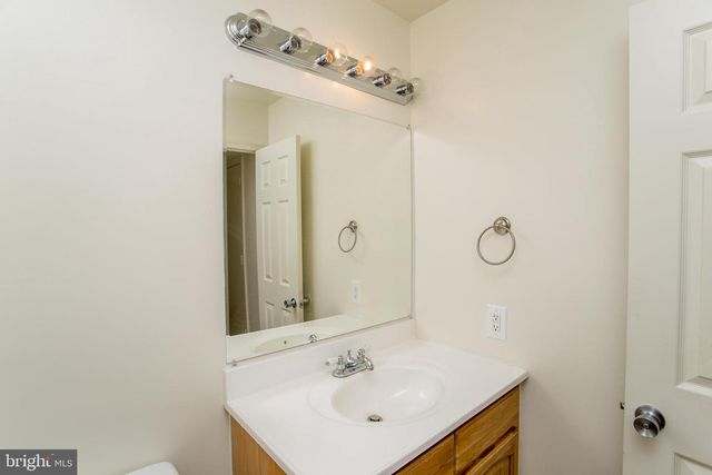 1811 HENNESSY DR, Southampton, PA 18966