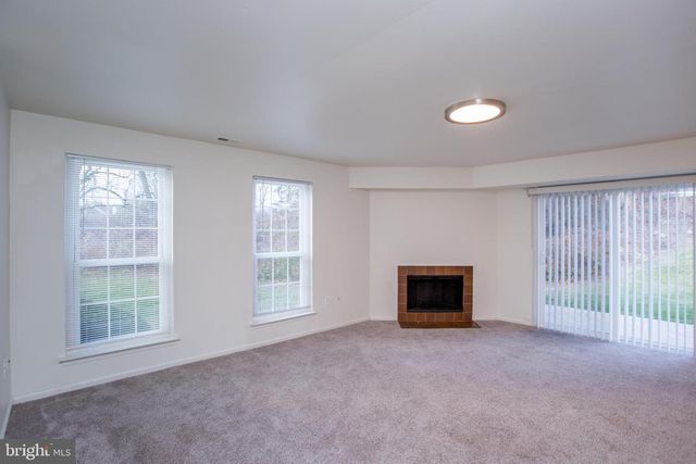 1811 HENNESSY DR, Southampton, PA 18966