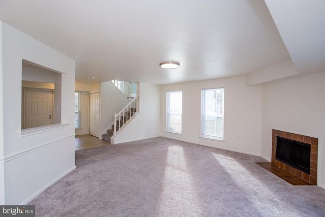 1811 HENNESSY DR, Southampton, PA 18966