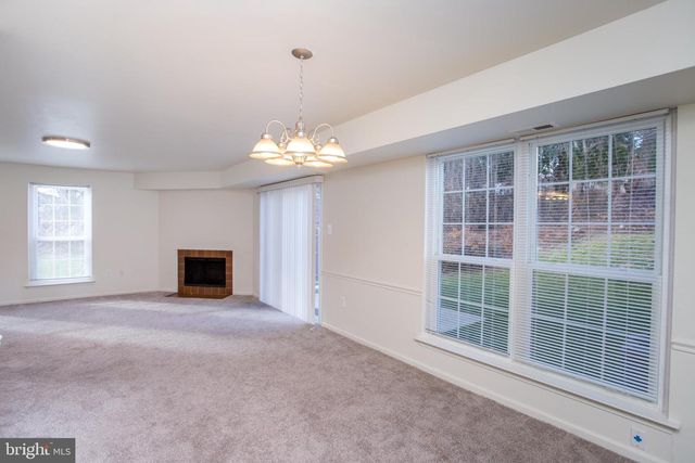 1811 HENNESSY DR, Southampton, PA 18966