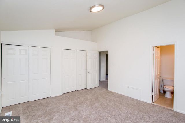 1811 HENNESSY DR, Southampton, PA 18966