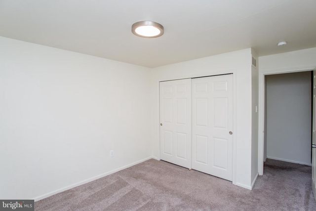 1811 HENNESSY DR, Southampton, PA 18966