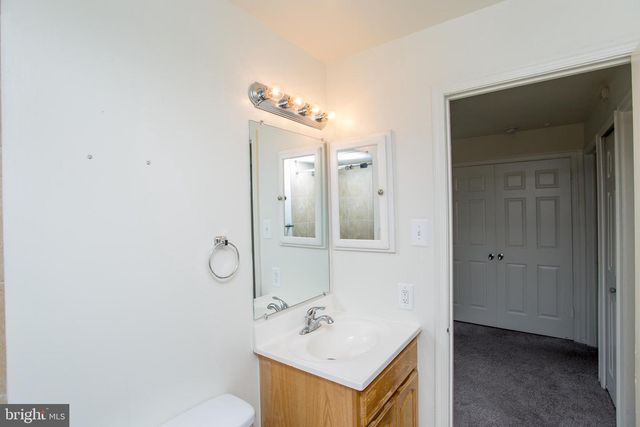 1811 HENNESSY DR, Southampton, PA 18966