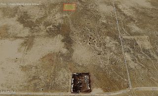 Avenue P-8, Palmdale, CA 93591