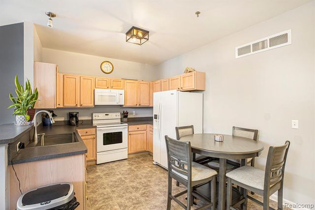 43038 Strand Drive, Sterling Heights, MI 48313