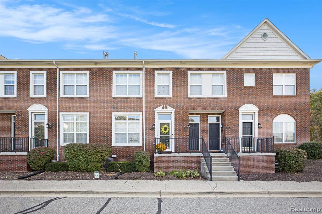 43038 Strand Drive, Sterling Heights, MI 48313