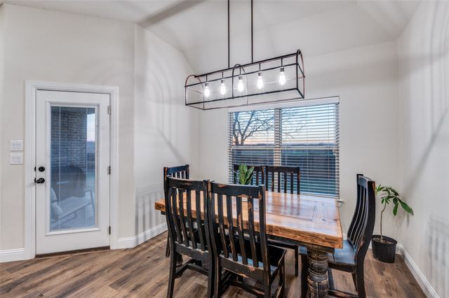 331 Osage Court, Krum, TX 76249